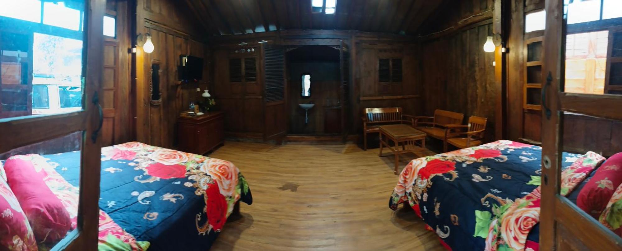 Omah Kayu Bromo Villa Ngadisari Exterior foto