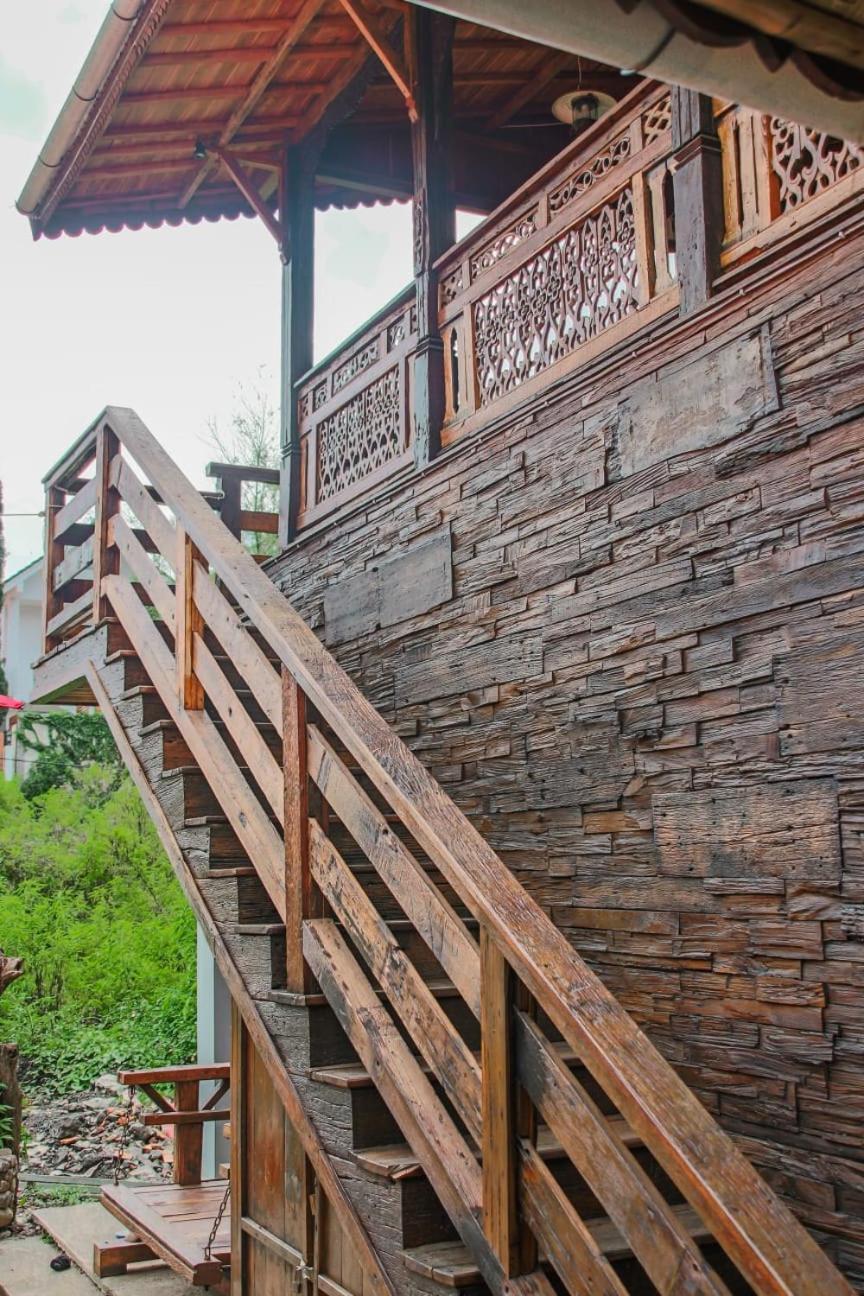 Omah Kayu Bromo Villa Ngadisari Exterior foto